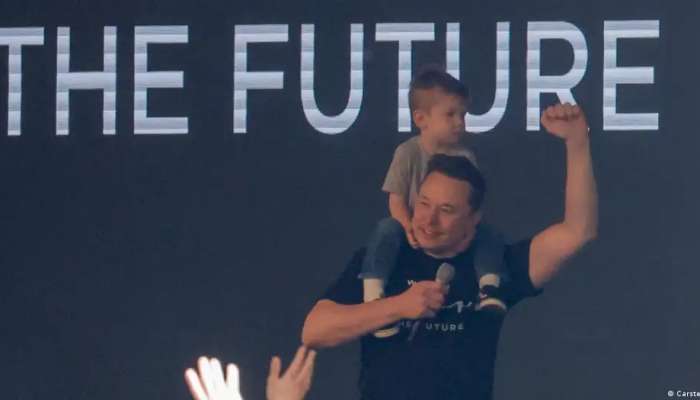 Germany: Elon Musk visits Tesla factory after power sabotage