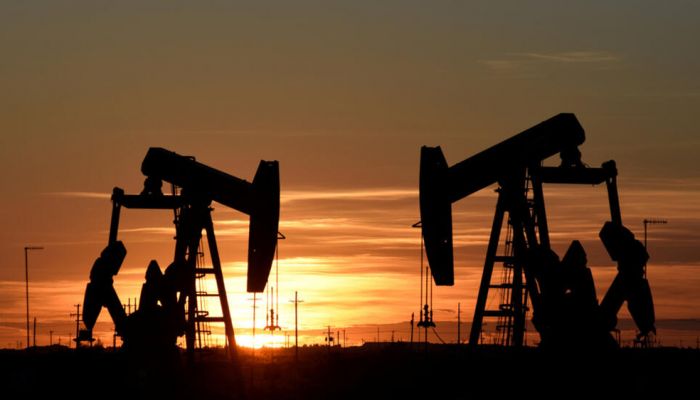 أسعار النفط ترتفع بدعم من تراجع المخزونات الأمريكية