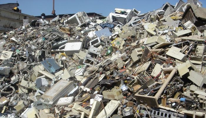 العالم ينتج مزيدا من النفايات الإلكترونية كل عام بحسب دراسة أممية