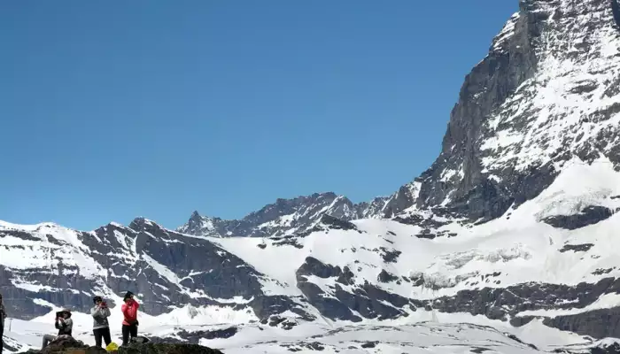 Switzerland: 3 dead, 1 injured after Zermatt avalanche