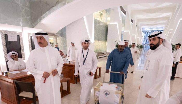 انتخابات مجلس الأمة الكويتي..62% نسبة التصويت و39 نائباً حافظوا على مقاعدهم..ودخول 11 نائبا جديداً