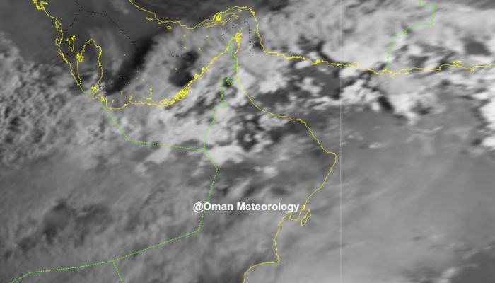 الطقس: تدفق السحب وفرص لهطول أمطار متفرقة على هذه المناطق