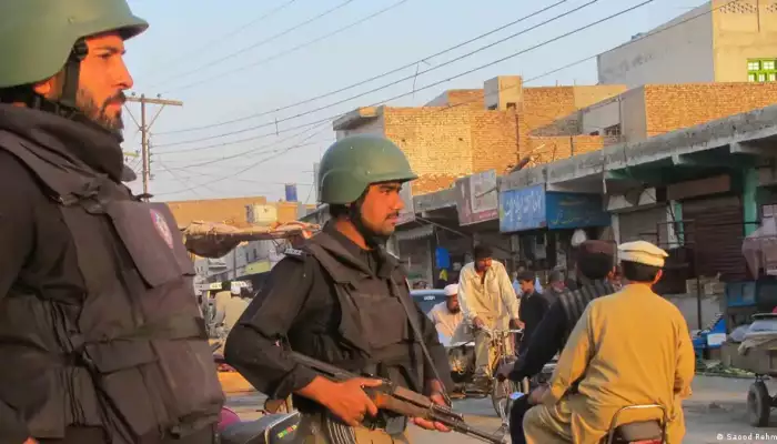 Pakistan: 11 killed in suspected separatist raid