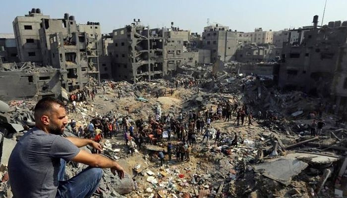 ارتفاع حصيلة ضحايا العدوان الإسرائيلي على قطاع غزة إلى 33797 شهيدًا و76465 مصابًا