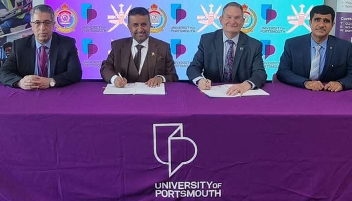 Oman signs academic connection agreement with UK University