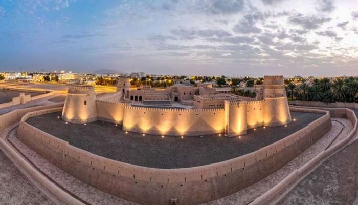 Oman joins international community in celebrating World Heritage Day