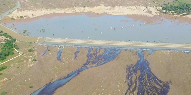 سدود محضة تحتجز 3.3 مليون متر مكعب من مياه الحالة الجوية
