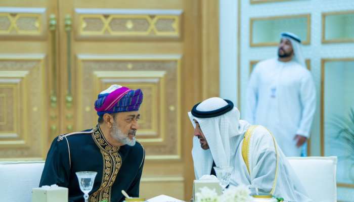 Sheikh Mohammed hosts an official dinner in honour of His Majesty