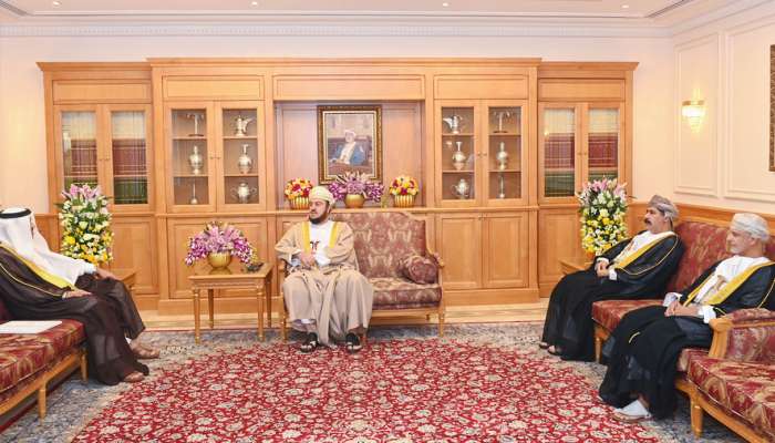 His Majesty the Sultan gives audience to ruler of Dubai