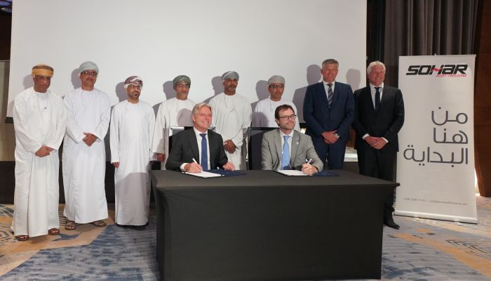 توقيع اتفاقية لإنشاء أول مشروع لتزويد السفن بالغاز الطبيعي المسال بالشرق الأوسط في صحار