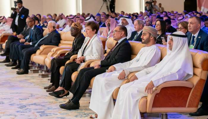 HH Sayyid Theyazin participates in World Economic Forum