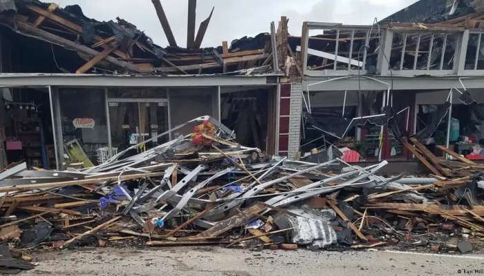 Tornadoes ripping through US Midwest turn deadly in Oklahoma