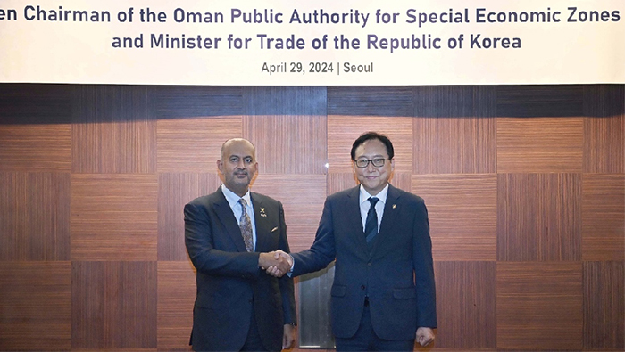Chairman of Opaz visits South Korea