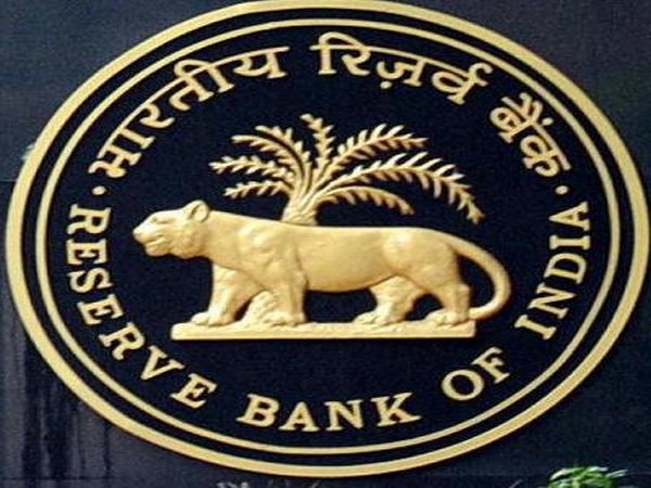 Value of Rs2000 banknotes in circulation plummets to Rs7961cr, 97.76% returned: RBI