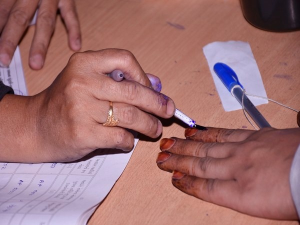 India Lok Sabha polls: Campaigning ends for phase five; 49 seats to witness voting on May 20