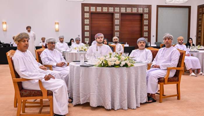 Sayyid Bilarab reviews Omani startups programme