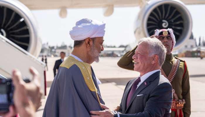 His Majesty the Sultan arrives in Jordan