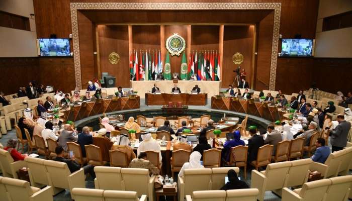Oman participates in Arab Parliament meeting