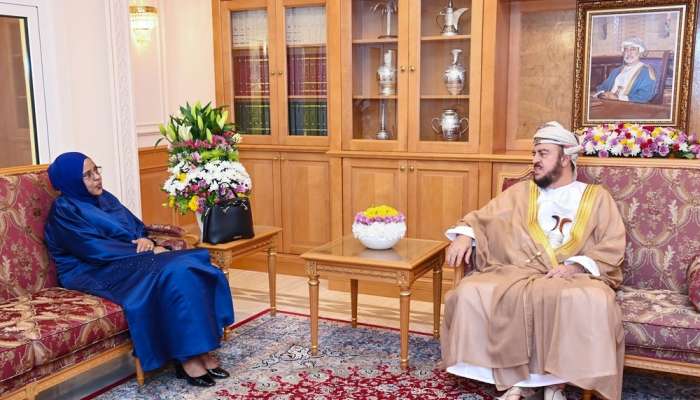 On Behalf of His Majesty, Sayyid Asa’ad bids farewell to Kenyan Ambassador