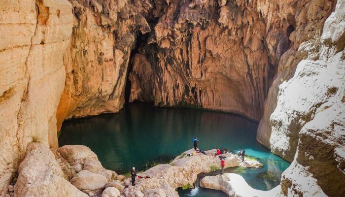 منصة دربك رافدٌ لسياحة المغامرات في سلطنة عُمان.. تعرف عليها