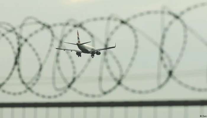 Disruptions at Frankfurt Airport after WWII bomb discovered