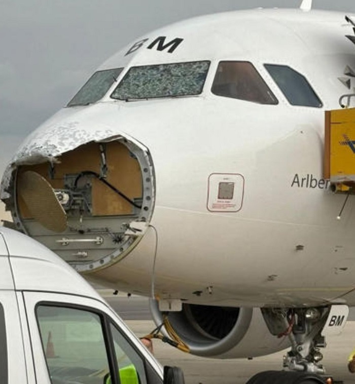 Austrian Airlines A320 plane badly damaged by a hailstorm