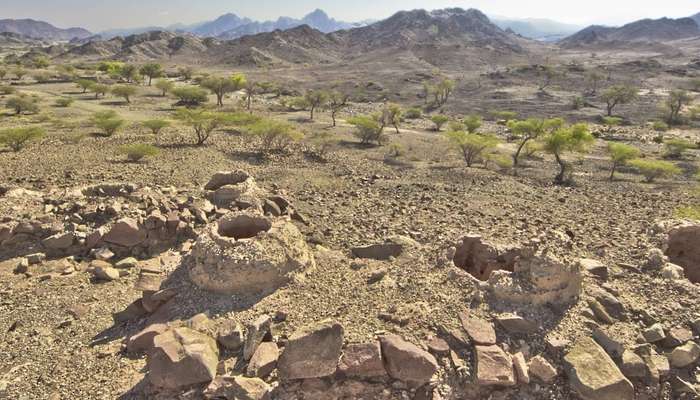 Tiwi Al Obaila  in Al Buraimi Governorate was an important site for the mining of copper ore