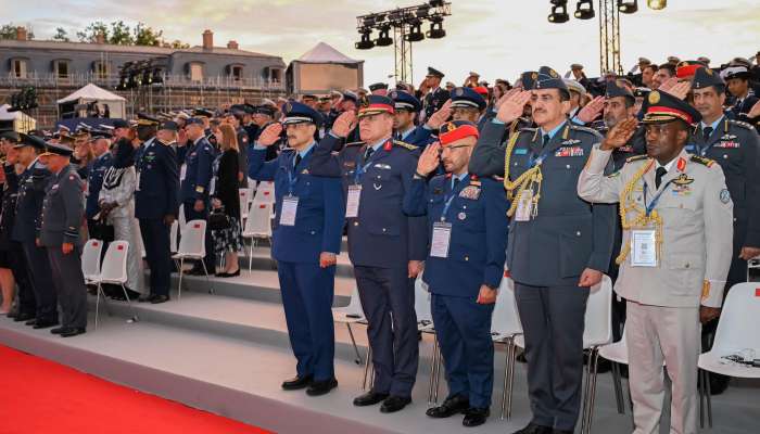 Oman Air Force commander participates in French Air Force celebration