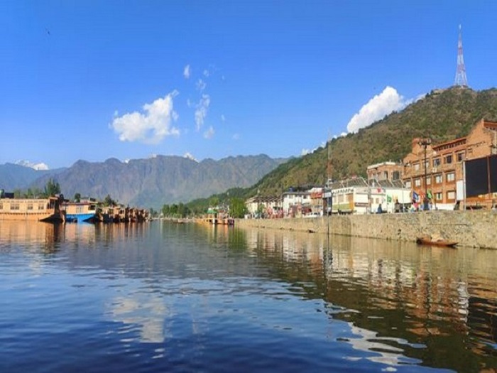 Artisans bask in glory as Srinagar gets World Craft City tag from WCC