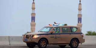 الشرطة تستوقف شخص قام بالاعتداء على آخر داخل مركبته