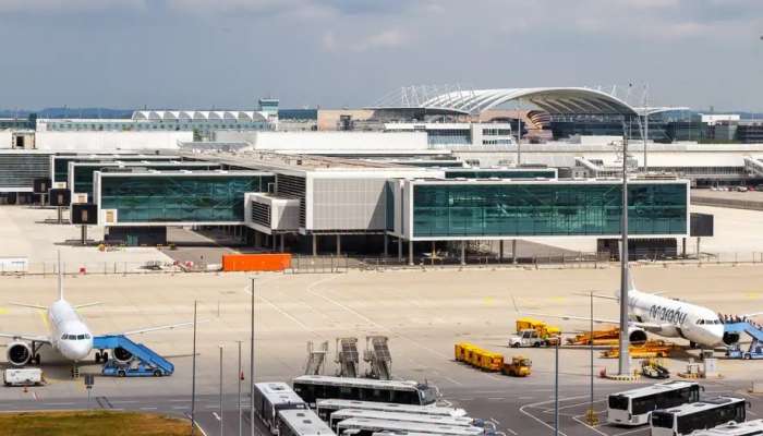 Man with no ticket boards 2 flights at Munich airport
