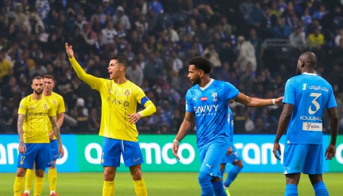 الهلال يبدأ حملة الدفاع عن اللقب أمام الأخدود والنصر يستضيف الرائد