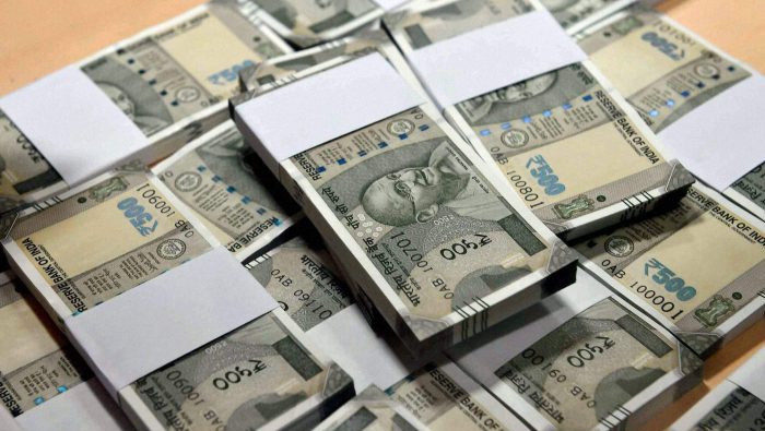 Indian Rupee sharply falls to record level against US Dollar