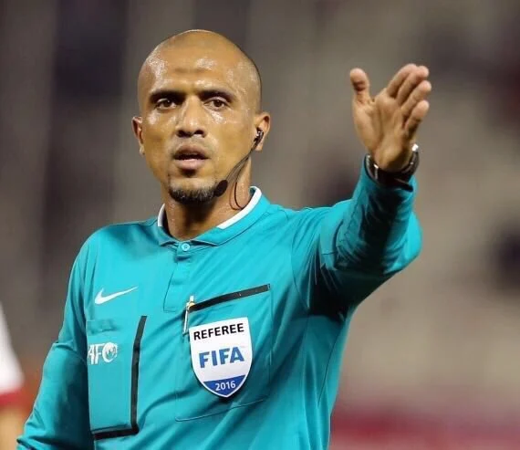 الاتحاد العماني لكرة القدم يدين الهجوم غير المبرر على الحكم الدولي أحمد الكاف