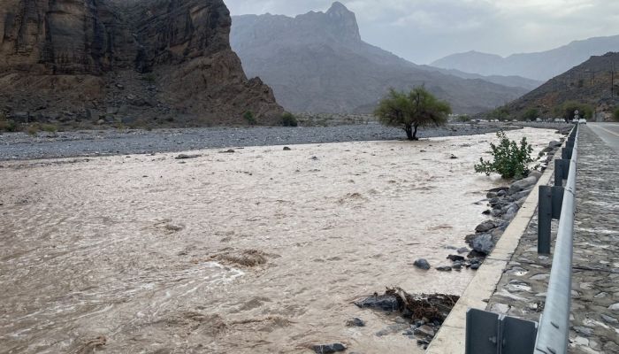 ولايات بمحافظة جنوب الباطنة تشهد أمطار غزيرة