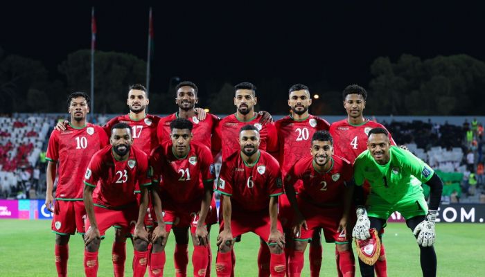 الأحمر يلتقي غدًا المنتخب الفلسطيني المناضل