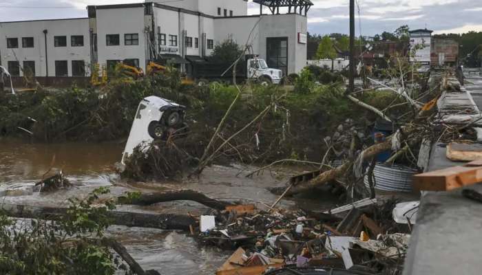 At hurricane site, Trump considers axing disaster agency