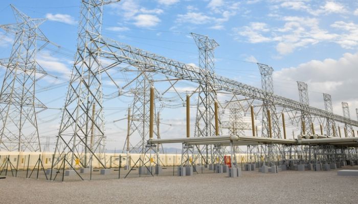 الخميس المقبل.. الاحتفال بوضع حجر الأساس لمشروع ربط جزيرة مصيرة بشبكة نقل الكهرباء الرئيسية