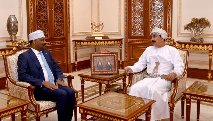 وزير المكتب السُّلطاني يستقبل سفير جمهورية الصومال الفيدرالية
