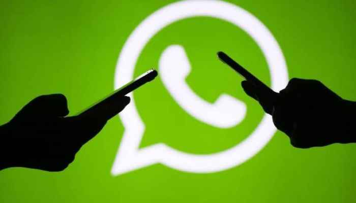 باكستاني يقتل مدير مجموعة ’واتساب’ بعد أن قام الأخير بحذفه
