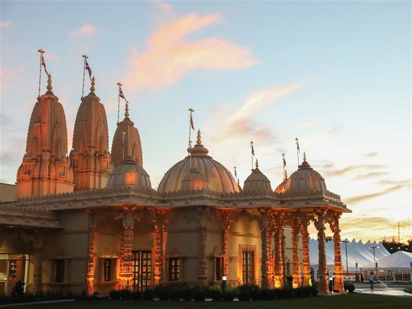 India condemns "despicable" act of vandalism at Hindu temple in California