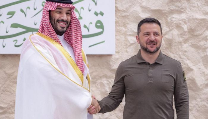 زيلينسكي يزور السعودية قبل محادثات أوكرانية أمريكية
