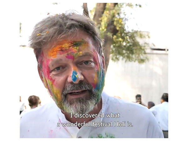 Foreign diplomats extend Holi greetings, celebrate festival of colours