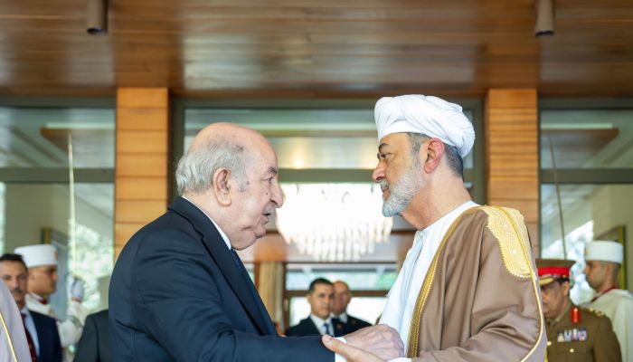 جلالة السلطان المعظم يقوم بزيارة مقام الشهيد والمتحف الوطني للمجاهد بالعاصمة ⁧‫الجزائر