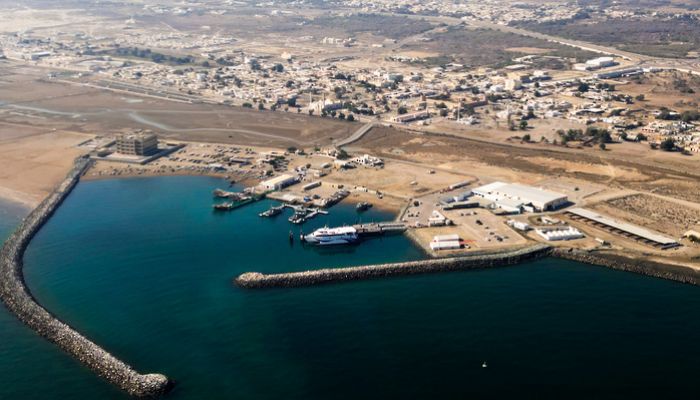 باستثمارات تتجاوز 77 مليون ريال.. استعدادات لتطوير ميناء شناص
