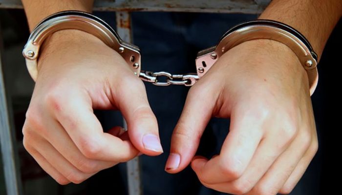 القبض على 12 مخالفًا لقوانين العمل والإقامة ودخول البلاد بطريقة غير مشروعة
