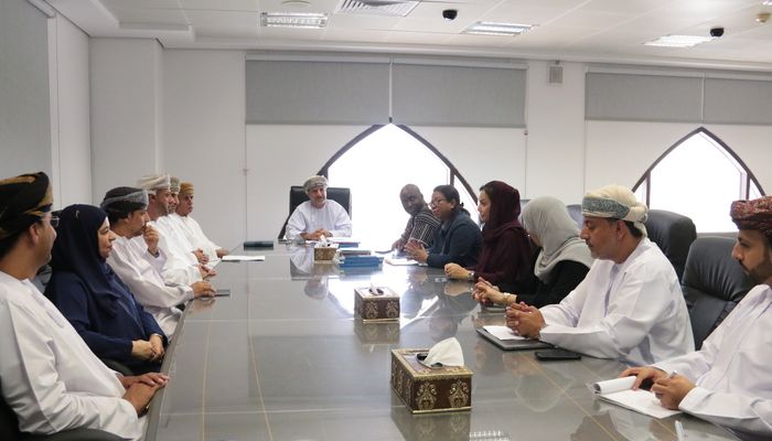 اللجنة العمانية لحقوق الإنسان تستعرض مع وفد أممي آلية عملها واختصاصاتها