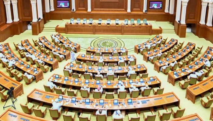 أبرزها تطبيق الخدمة العسكرية على الشباب العُماني.. مجلس الشورى يناقش عدد من مشروعات القوانين