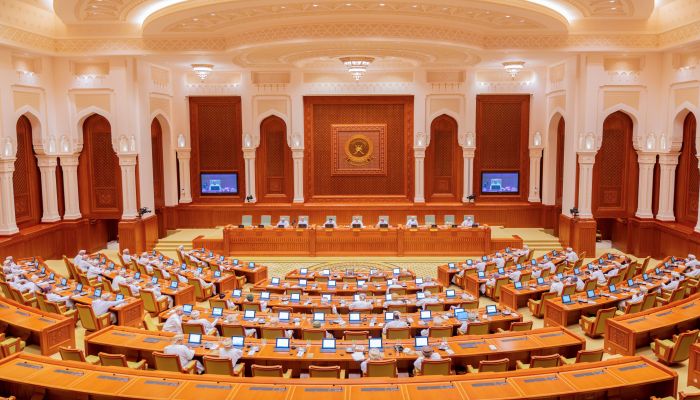 إجازة مشروع اتفاقية النقل الجوي بين سلطنة عُمان والجمهورية القرغيزية
