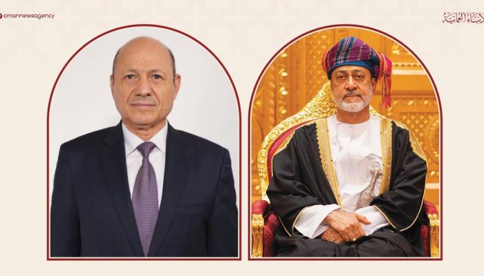 جلالةُ السُّلطان يهنّئ رئيس مجلس القيادة الرئاسي بالجمهورية اليمنيّة